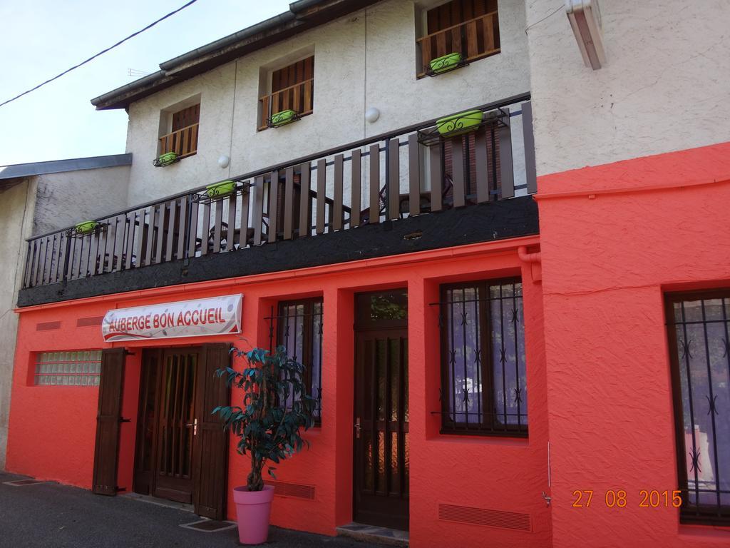 Hotel Bon Accueil Oyonnax Ngoại thất bức ảnh