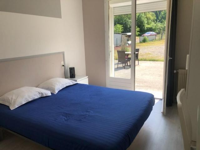 Hotel Bon Accueil Oyonnax Ngoại thất bức ảnh