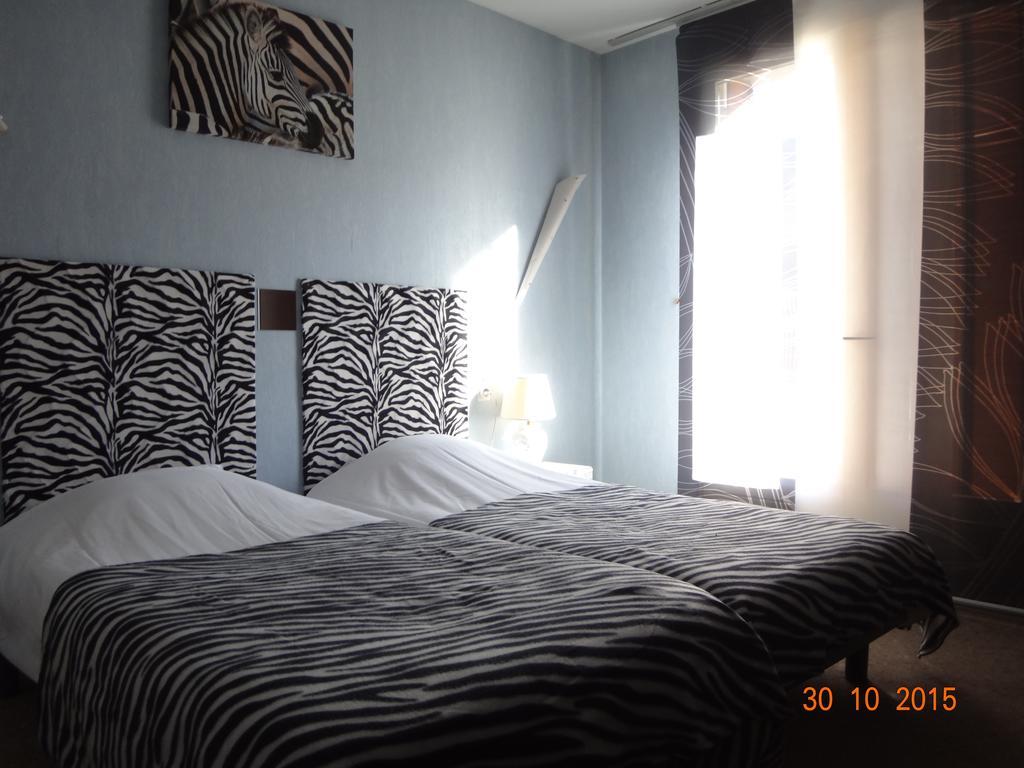 Hotel Bon Accueil Oyonnax Phòng bức ảnh