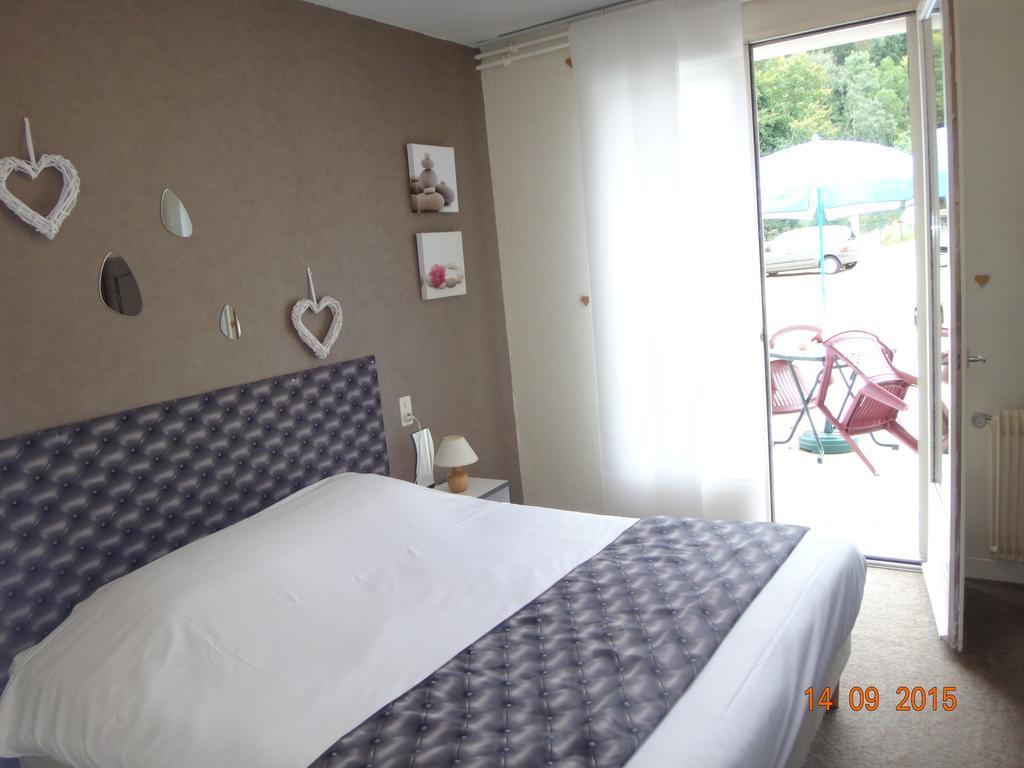 Hotel Bon Accueil Oyonnax Phòng bức ảnh